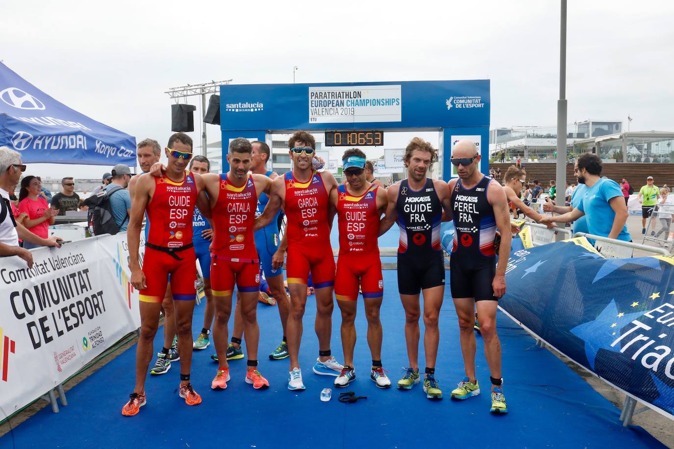 Fotos: Búscate en el Campeonato de Europa de Triatlón en Valencia