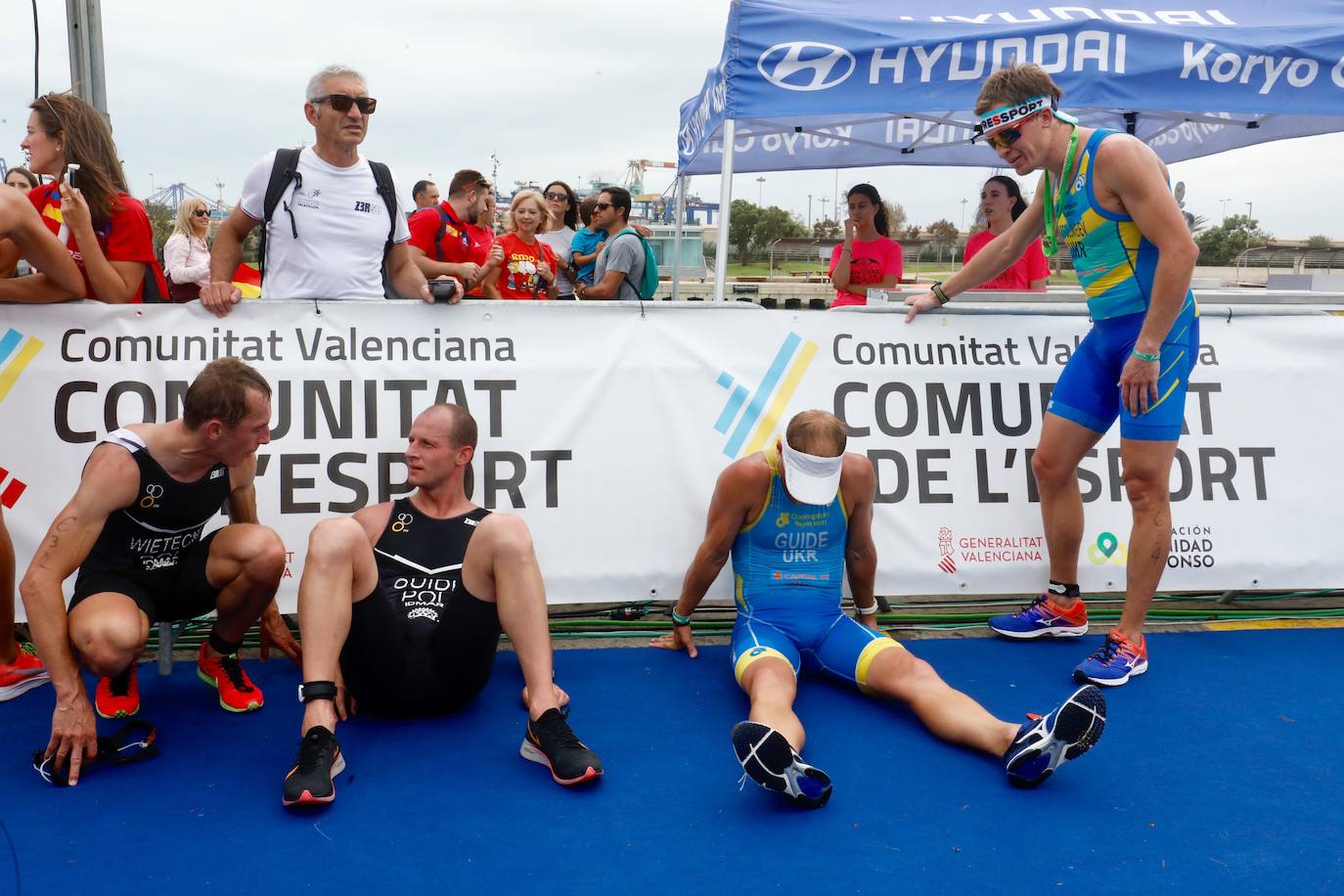 Fotos: Búscate en el Campeonato de Europa de Triatlón en Valencia