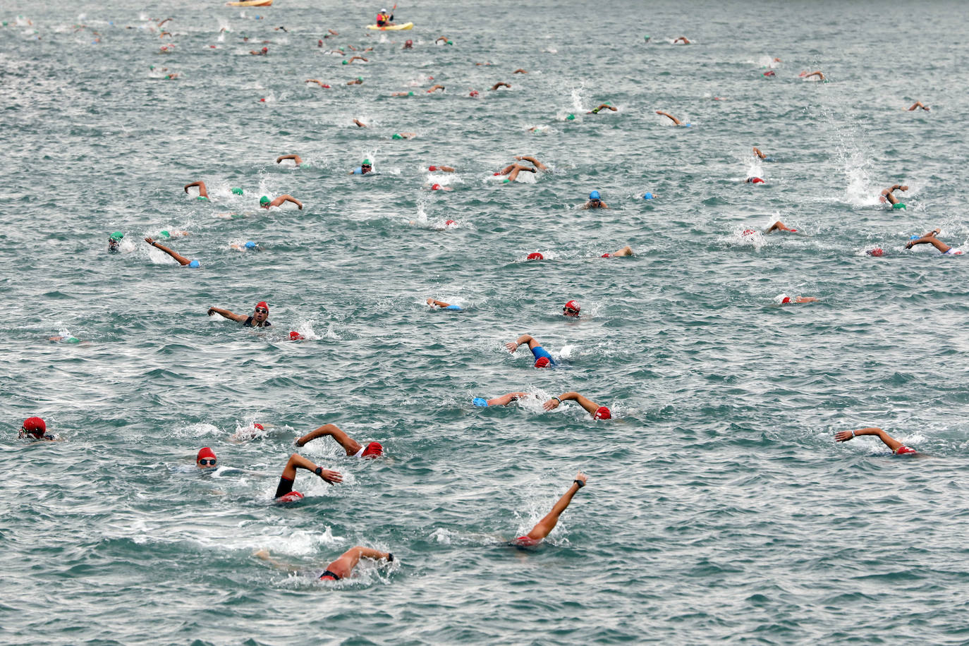 Fotos: Búscate en el Campeonato de Europa de Triatlón en Valencia