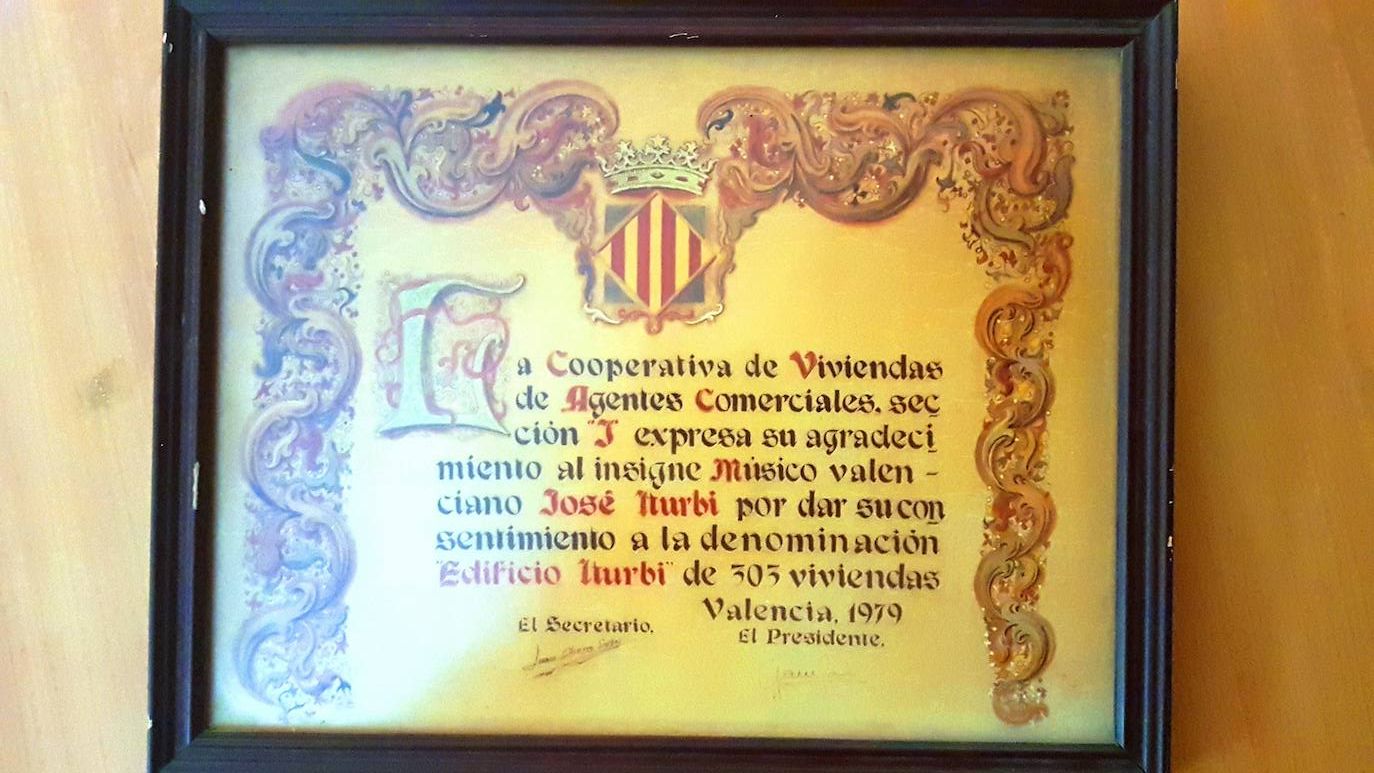Agradecimientos de la comunidad al reconocido pianista.