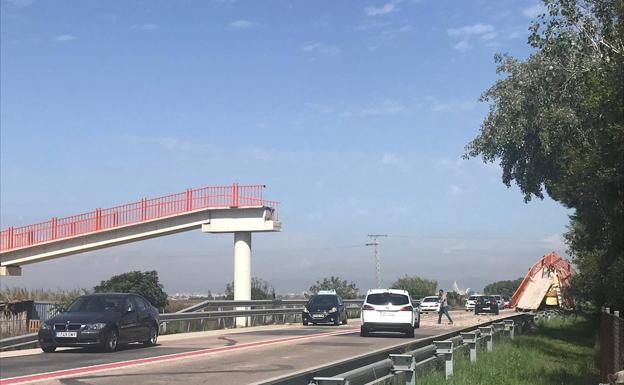 Estado del puente tras el accidente. 