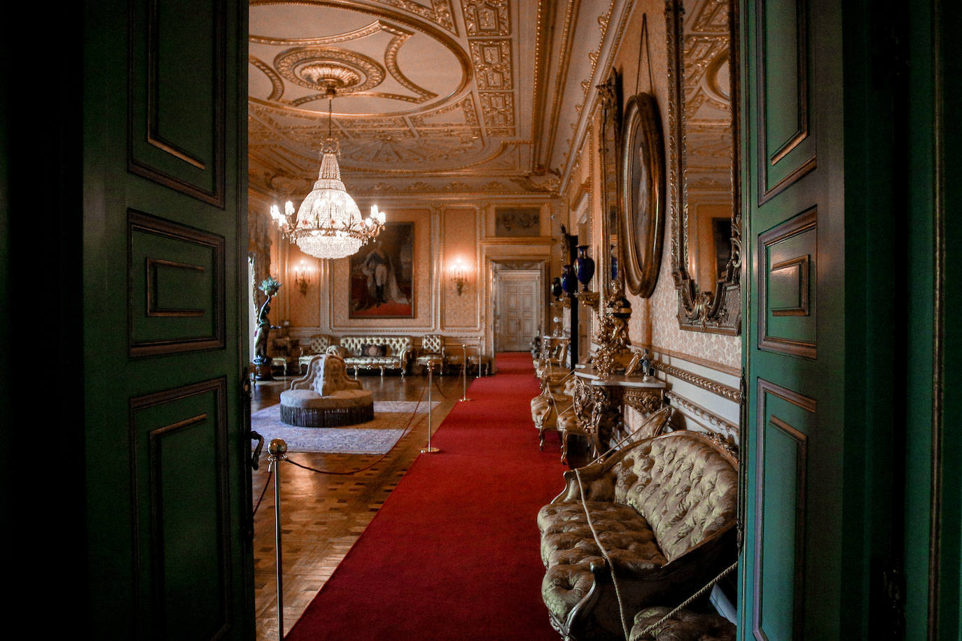 Así es por dentro el Palacio de Liria. El jefe de la Casa de Alba muestra su residencia a las visitas diarias y trata así de obtener liquidez para mantener un patrimonio que compite con los grandes museos