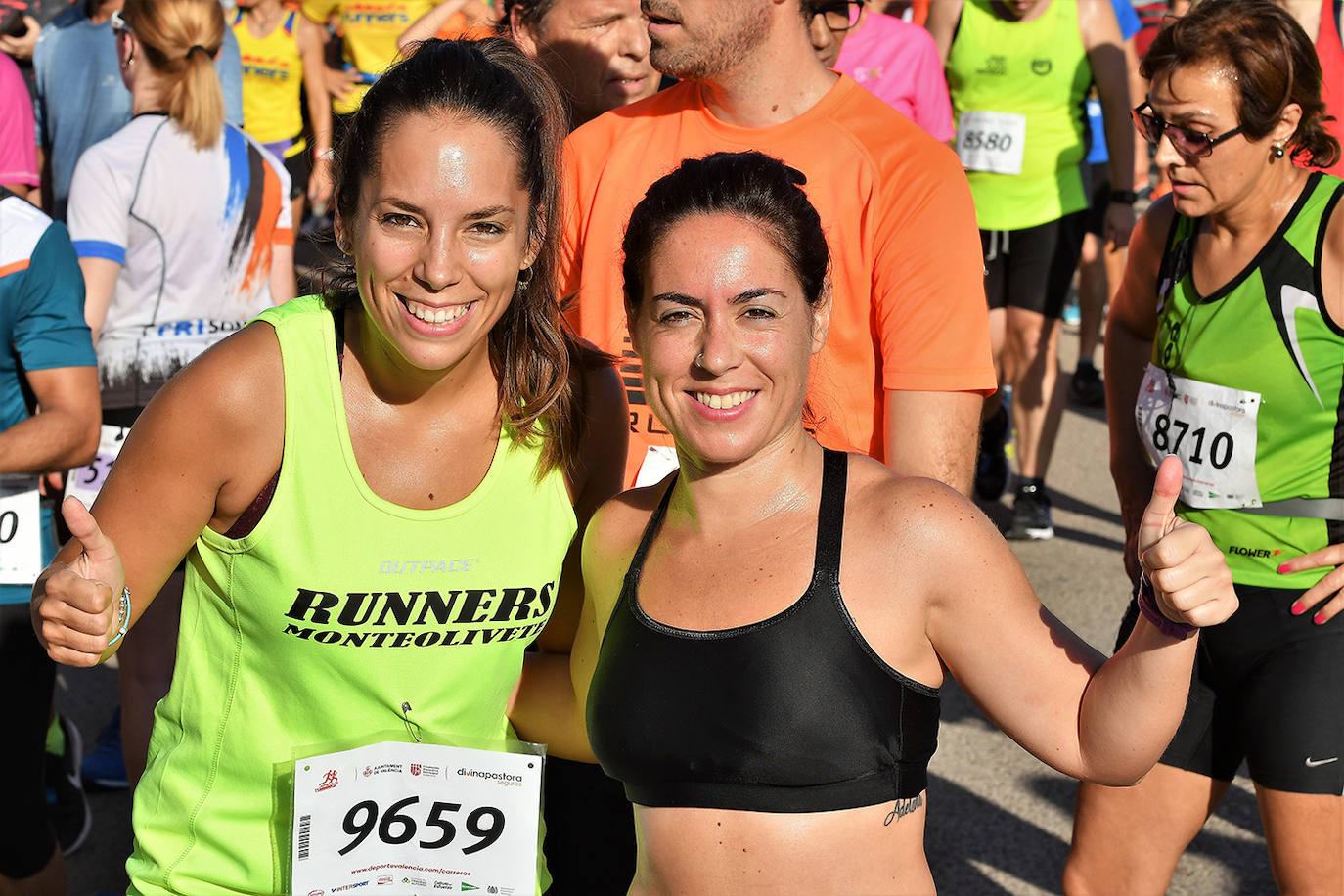 Fotos: Búscate en la 43ª Volta a Peu de los barrios de San Marcelino y San Isidro de Valencia