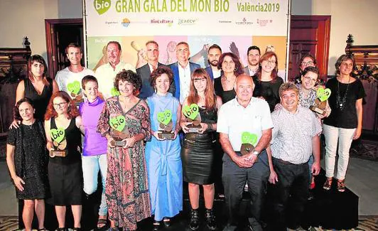 Los galardonados en los Premios BioCultura 2019.