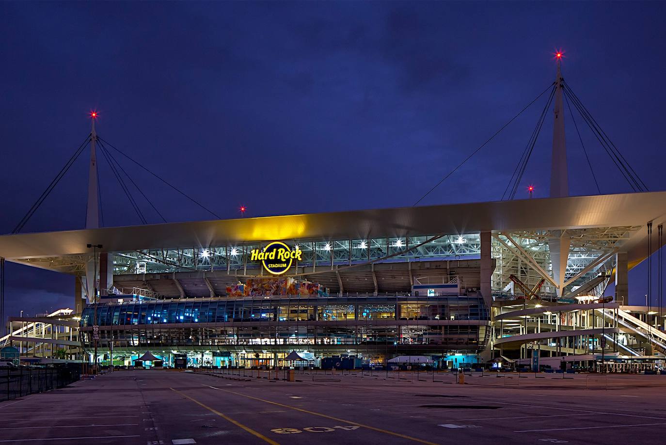 Renovación del Hard Rock Stadium (Miami). 