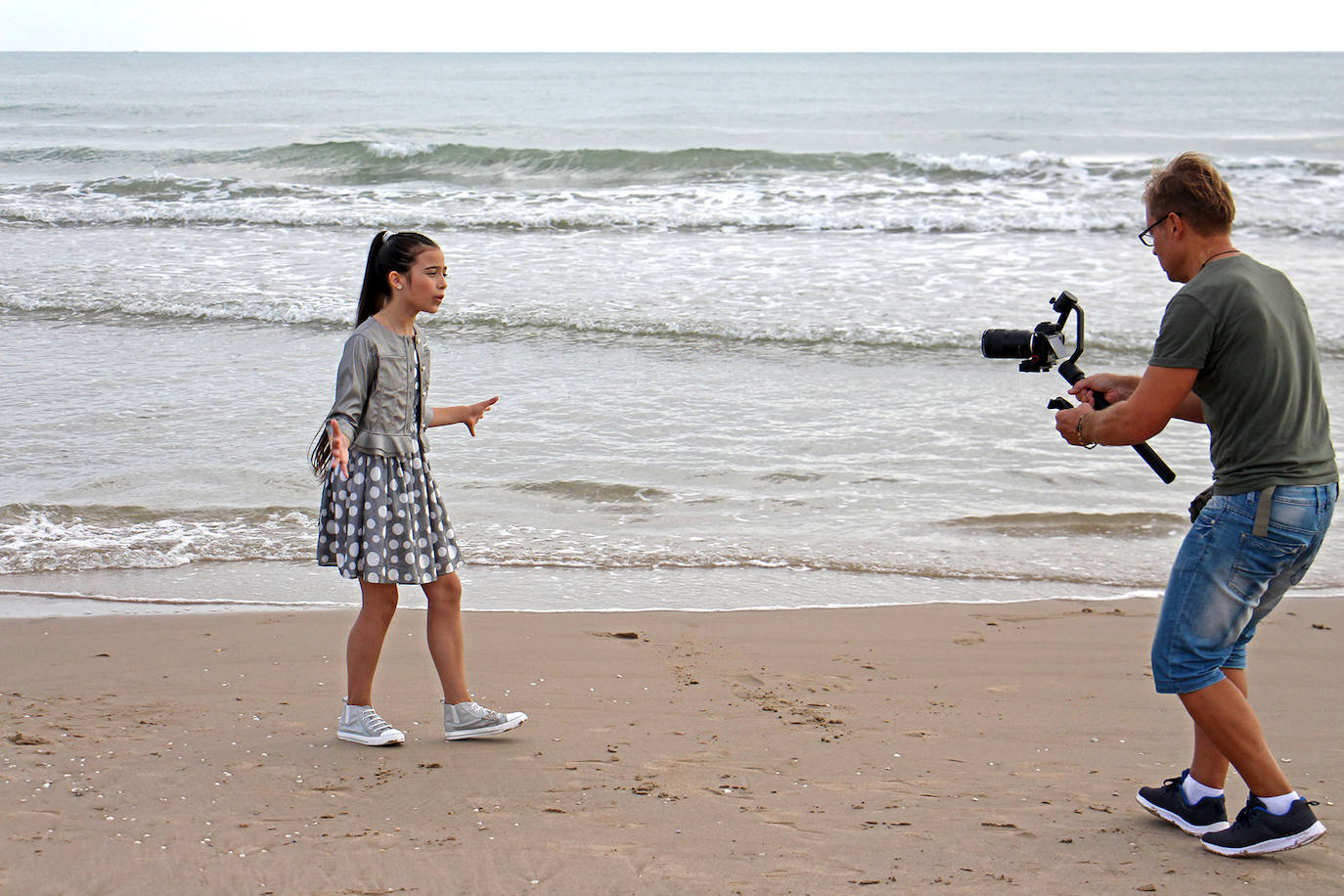 Melani graba en Valencia el videoclip de 'Marte', la canción de España en Eurovisión Junior 2019