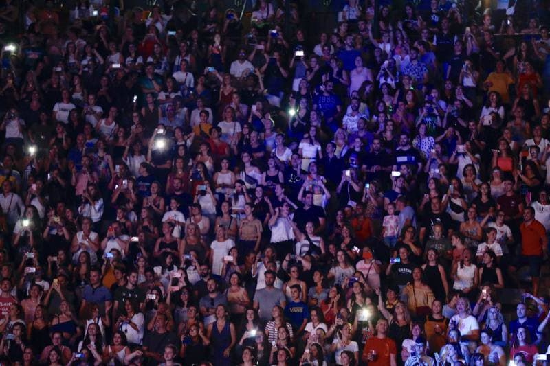 El concierto de Melendi en la plaza de toros de Valencia.