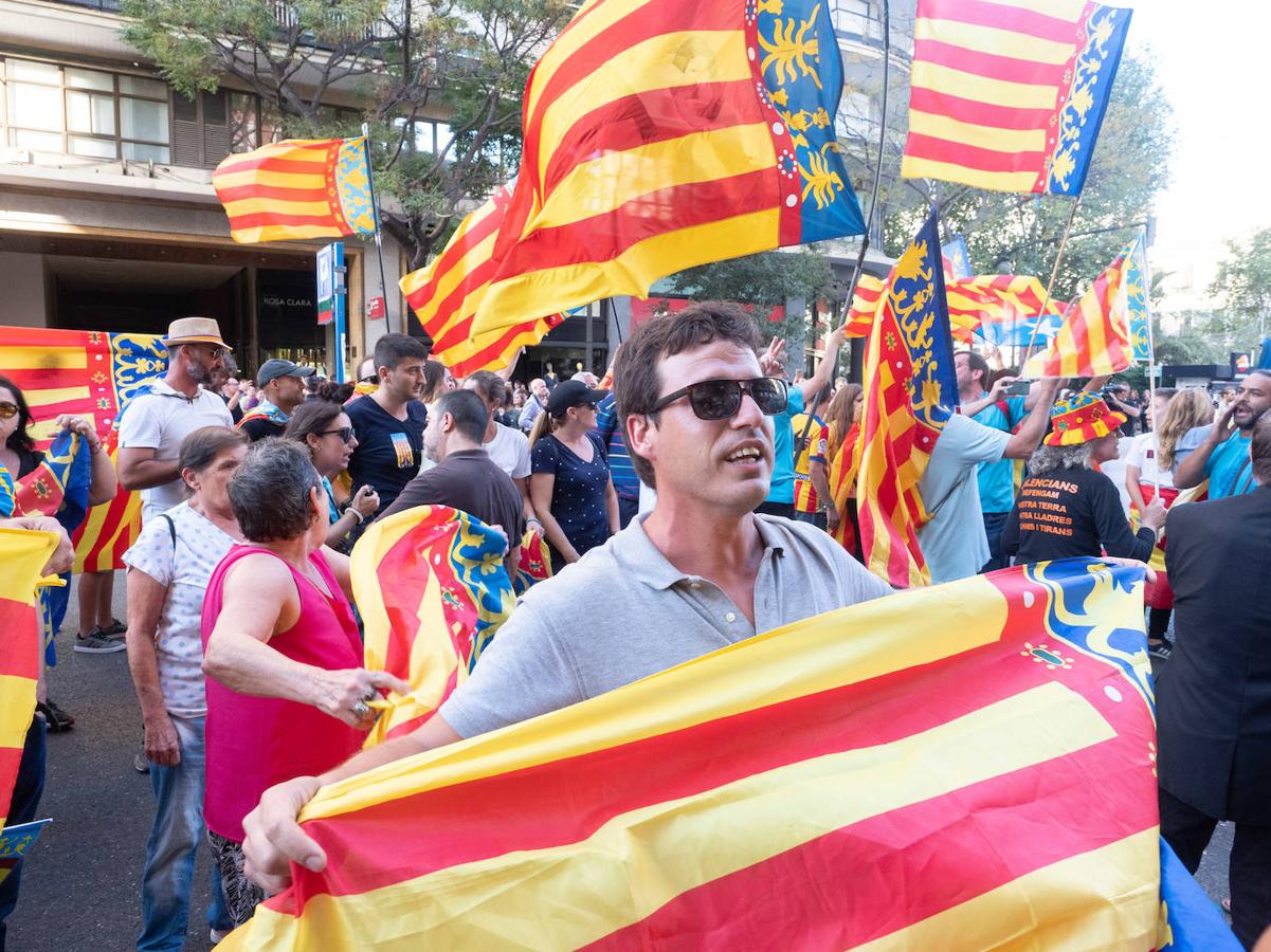 Fotos: Manifestaciones del 9 d&#039;Octubre en Valencia