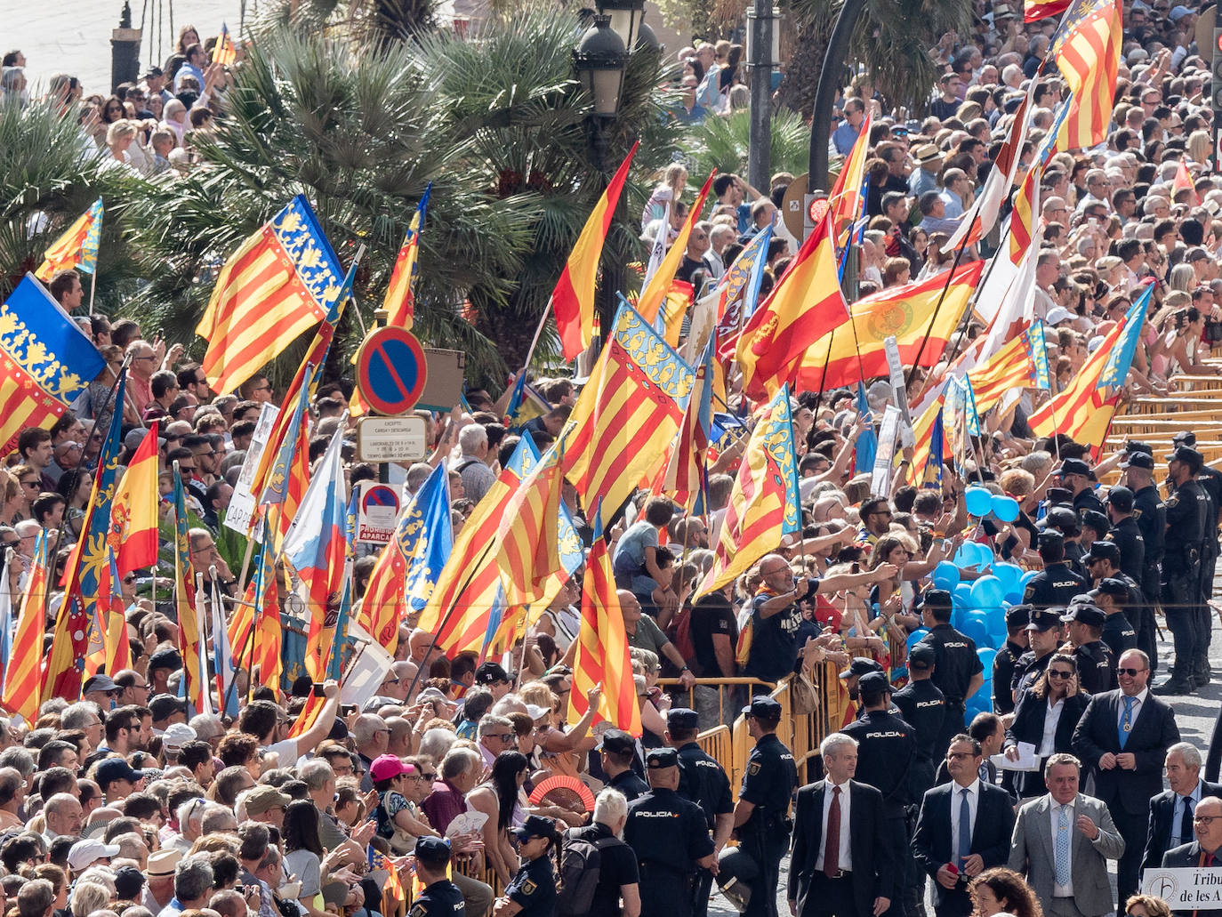 Procesión cívica de Valencia por el 9 d'Octubre de 2019