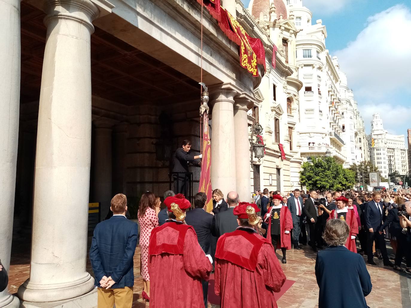 Procesión cívica de Valencia por el 9 d'Octubre de 2019