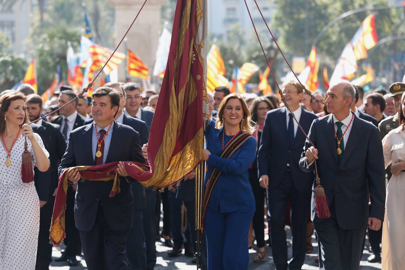 Procesión cívica de Valencia por el 9 d'Octubre de 2019