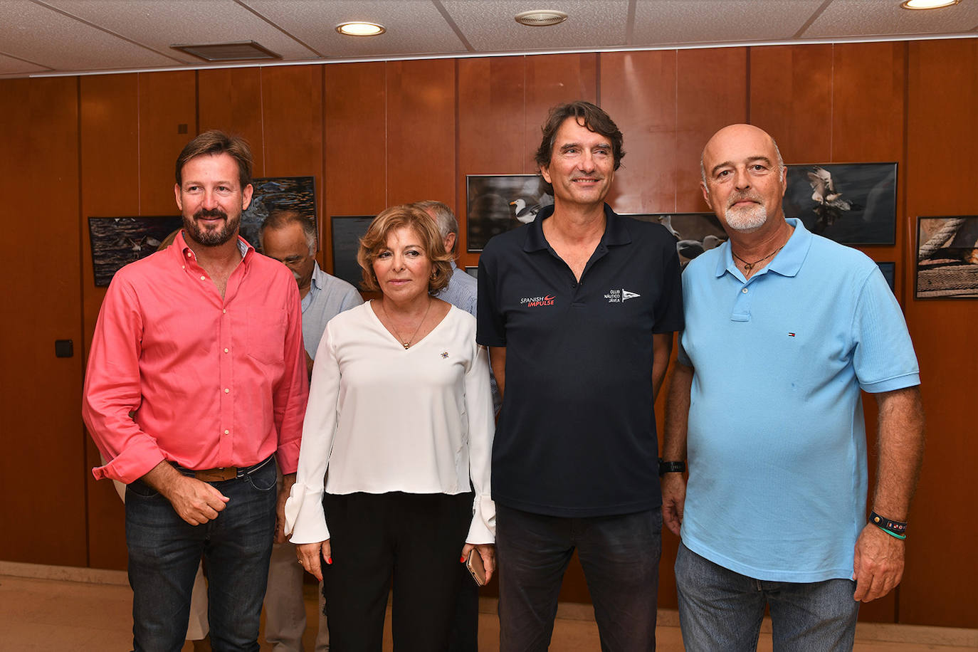 Inauguración de la exposición 'Aves a la mar' organizada por el Rotary Club Jávea en beneficio de End Polio Now