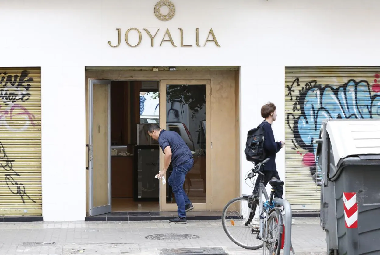 La joyería de Benimaclet donde tuvo lugar el robo frustrado por los vecinos. 