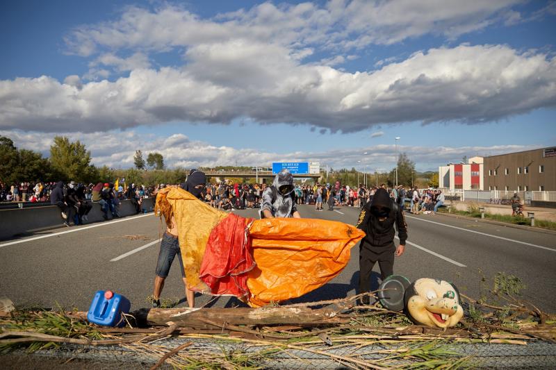 Fotos: Segunda jornada de protestas en Cataluña tras la sentencia del &#039;procés&#039;