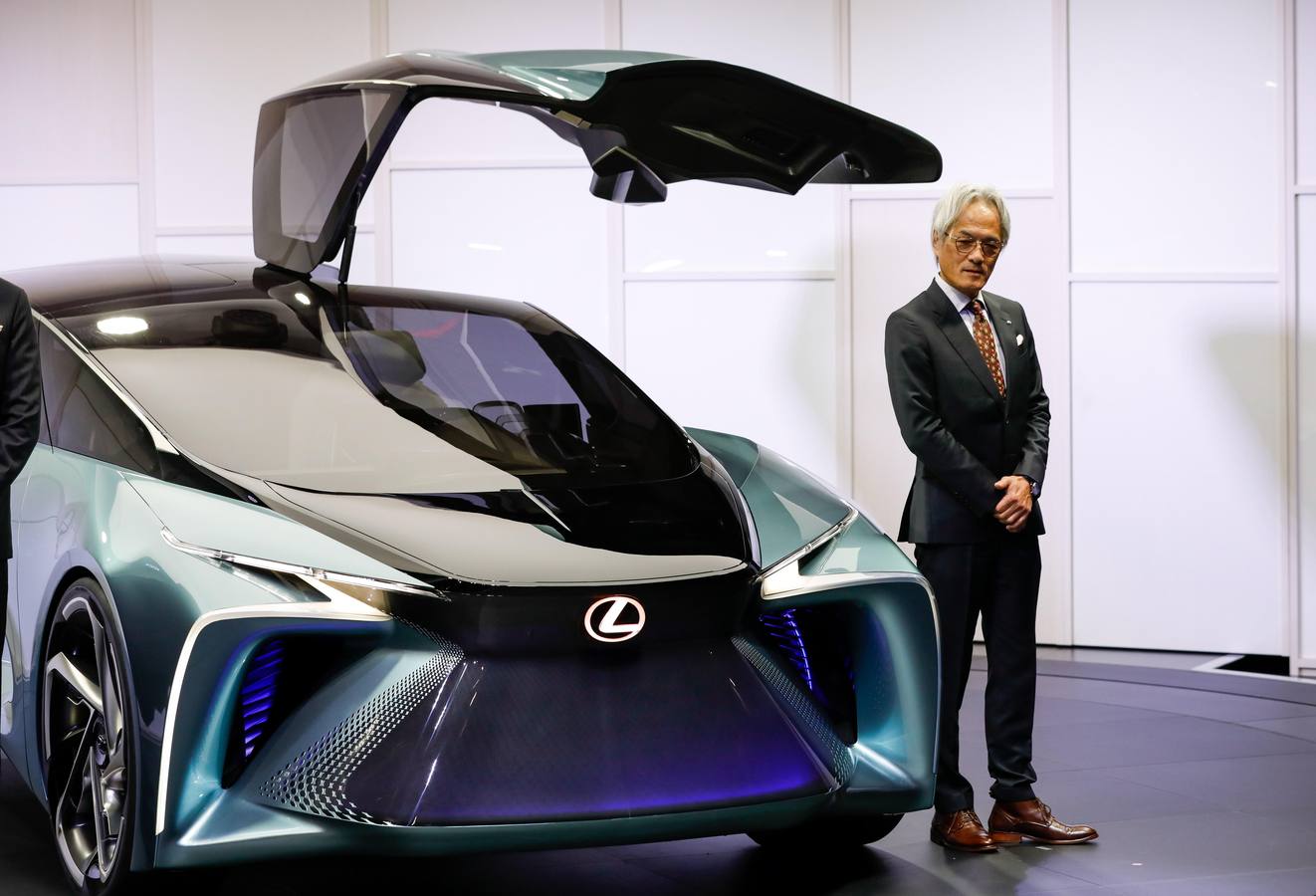 El deportivo Lexus LF 30. Fabricantes japoneses e internacionales muestran sus prototipos y novedades en la 46.ª edición del Tokyo Motor Show hasta el 4 de noviembre.