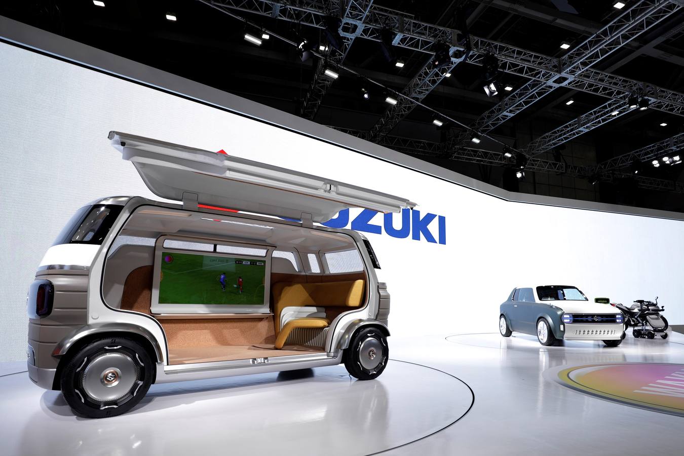 Suzuki HARARE autónomo. Fabricantes japoneses e internacionales muestran sus prototipos y novedades en la 46.ª edición del Tokyo Motor Show hasta el 4 de noviembre.