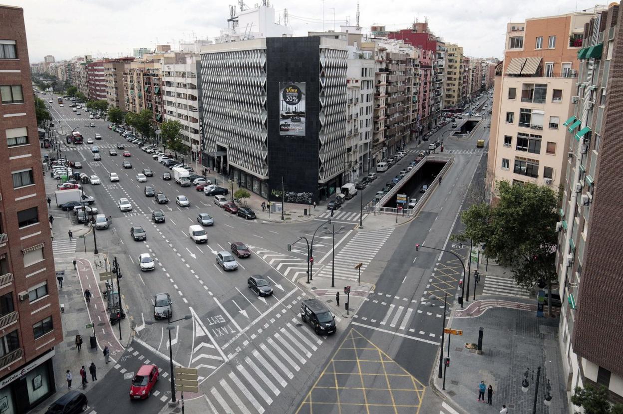 La avenida de Pérez Galdós, a la derecha de la imagen. 