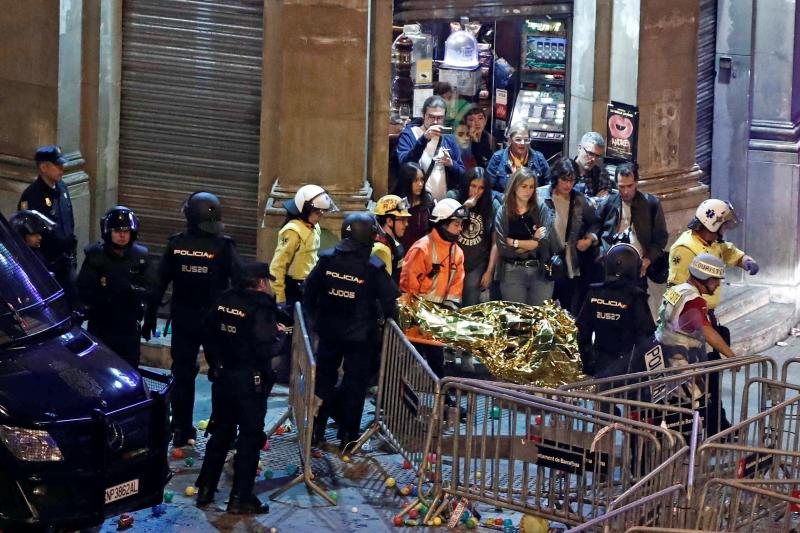 Fotos: La violencia vuelve a las calles de Barcelona