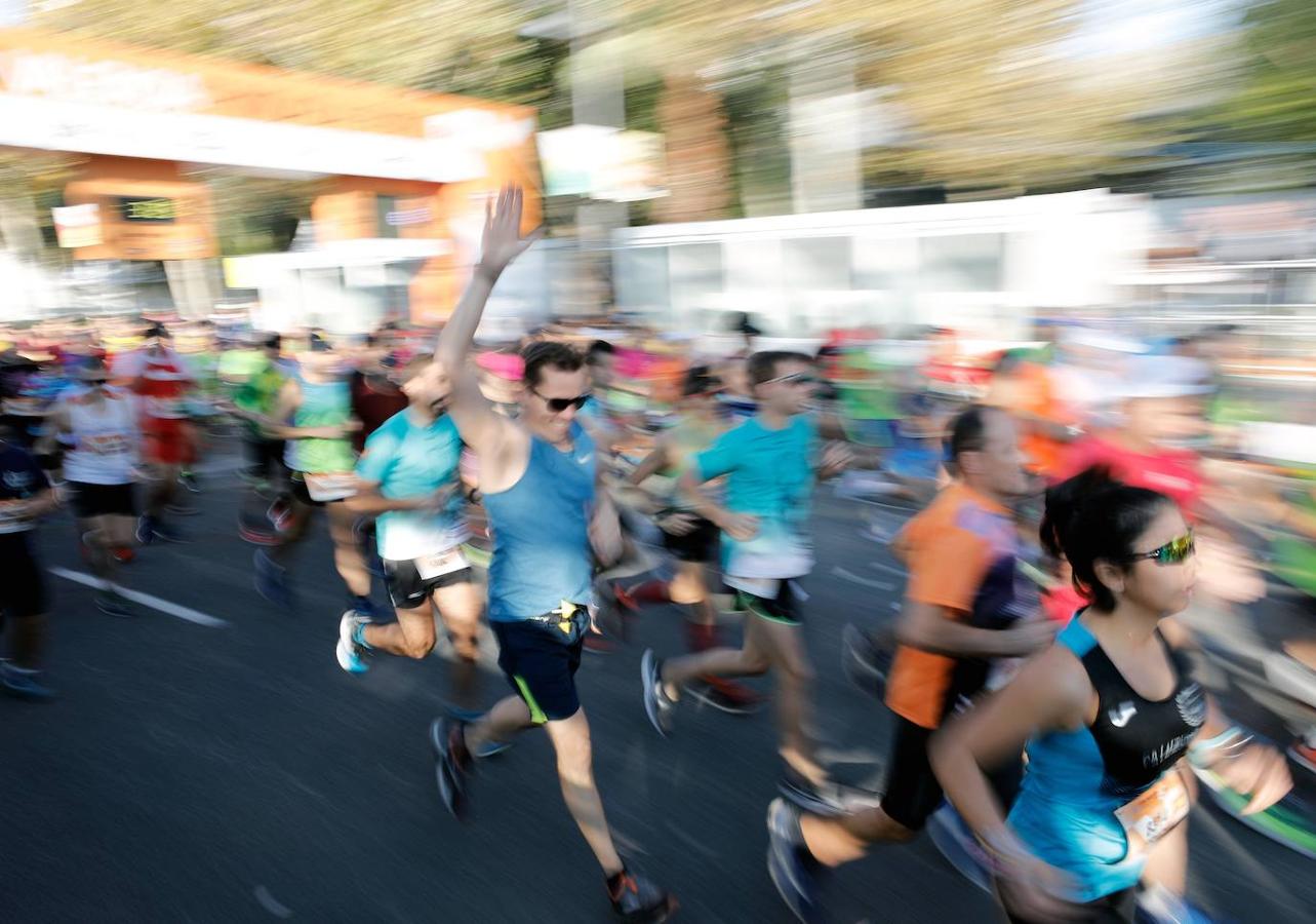 Fotos: Las mejores imágenes del Medio Maratón de Valencia 2019