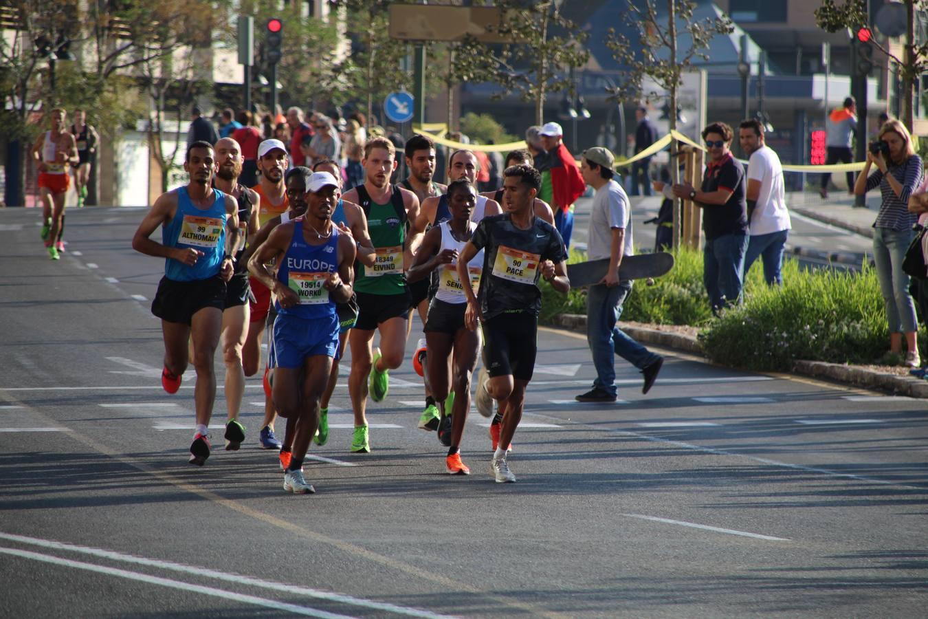 Fotos: Las mejores imágenes del Medio Maratón de Valencia 2019