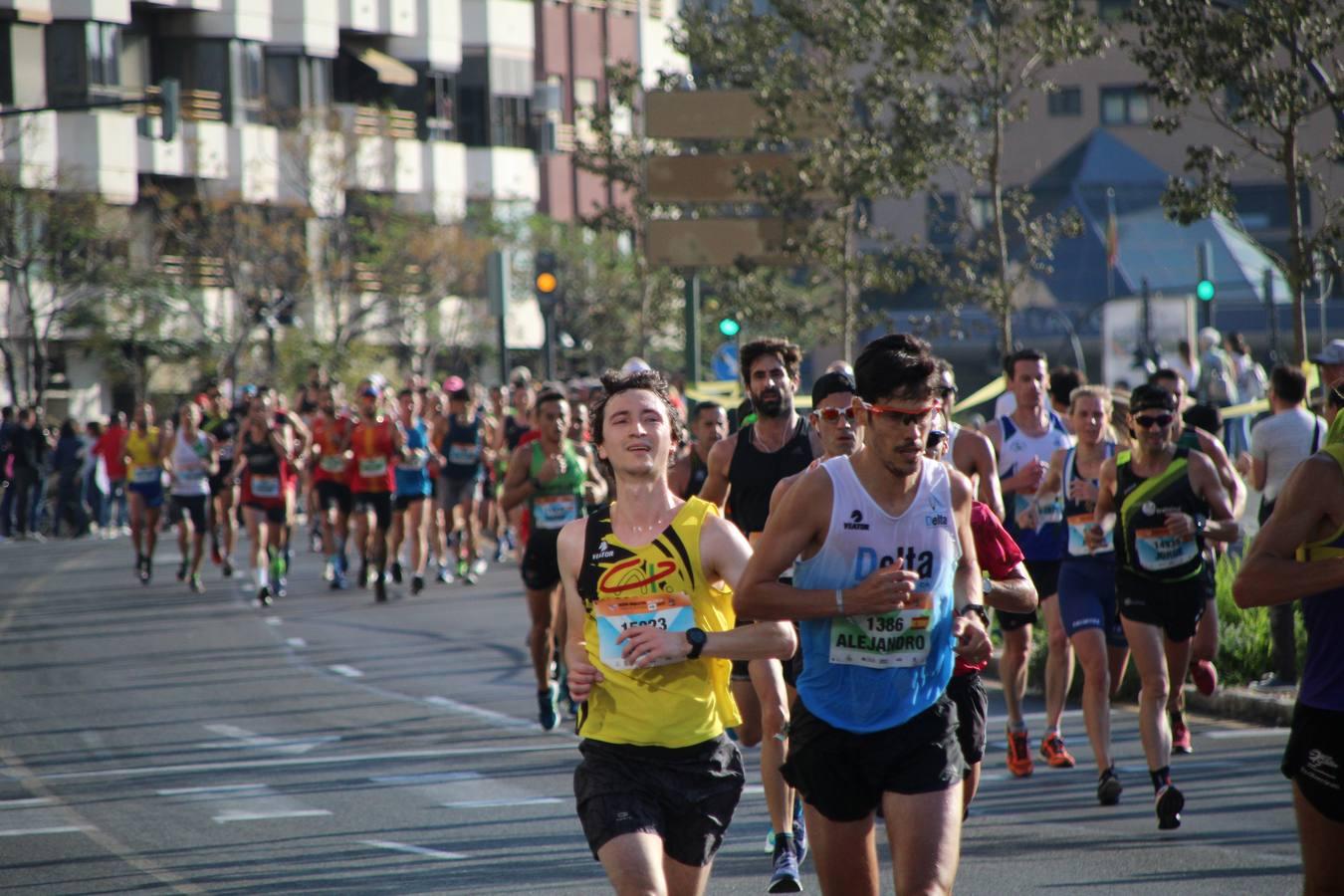 Fotos: Las mejores imágenes del Medio Maratón de Valencia 2019