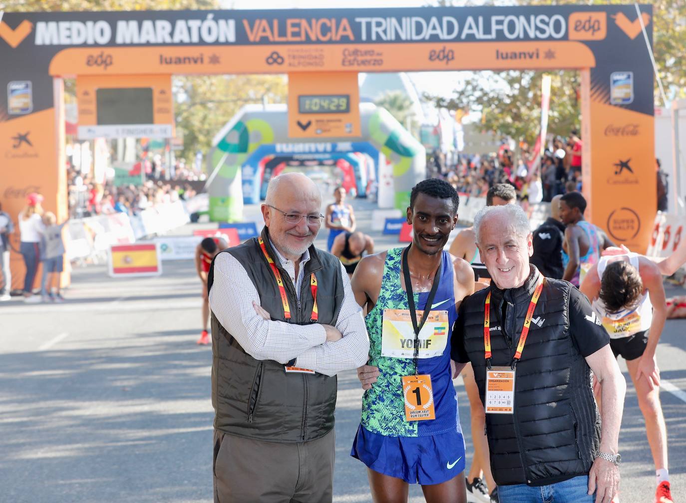 Fotos: Las mejores imágenes del Medio Maratón de Valencia 2019