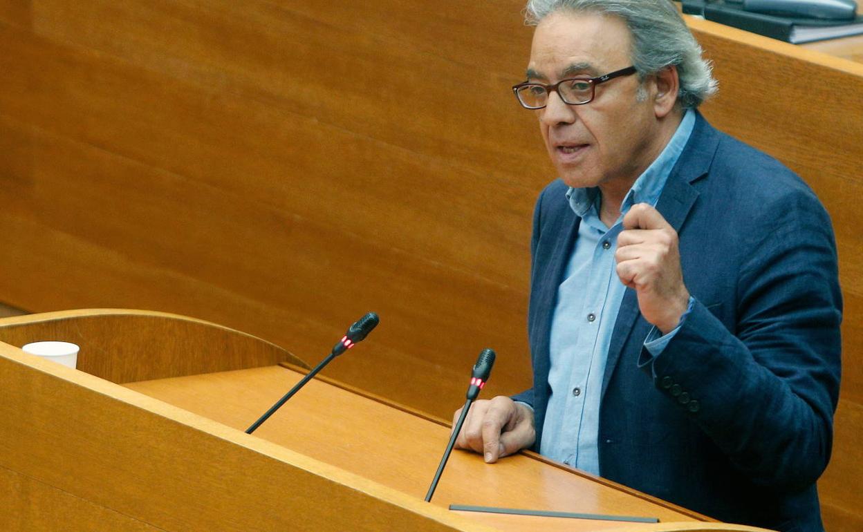 El síndic del PSPV en Les Corts, Manolo Mata, en una imagen de archivo.