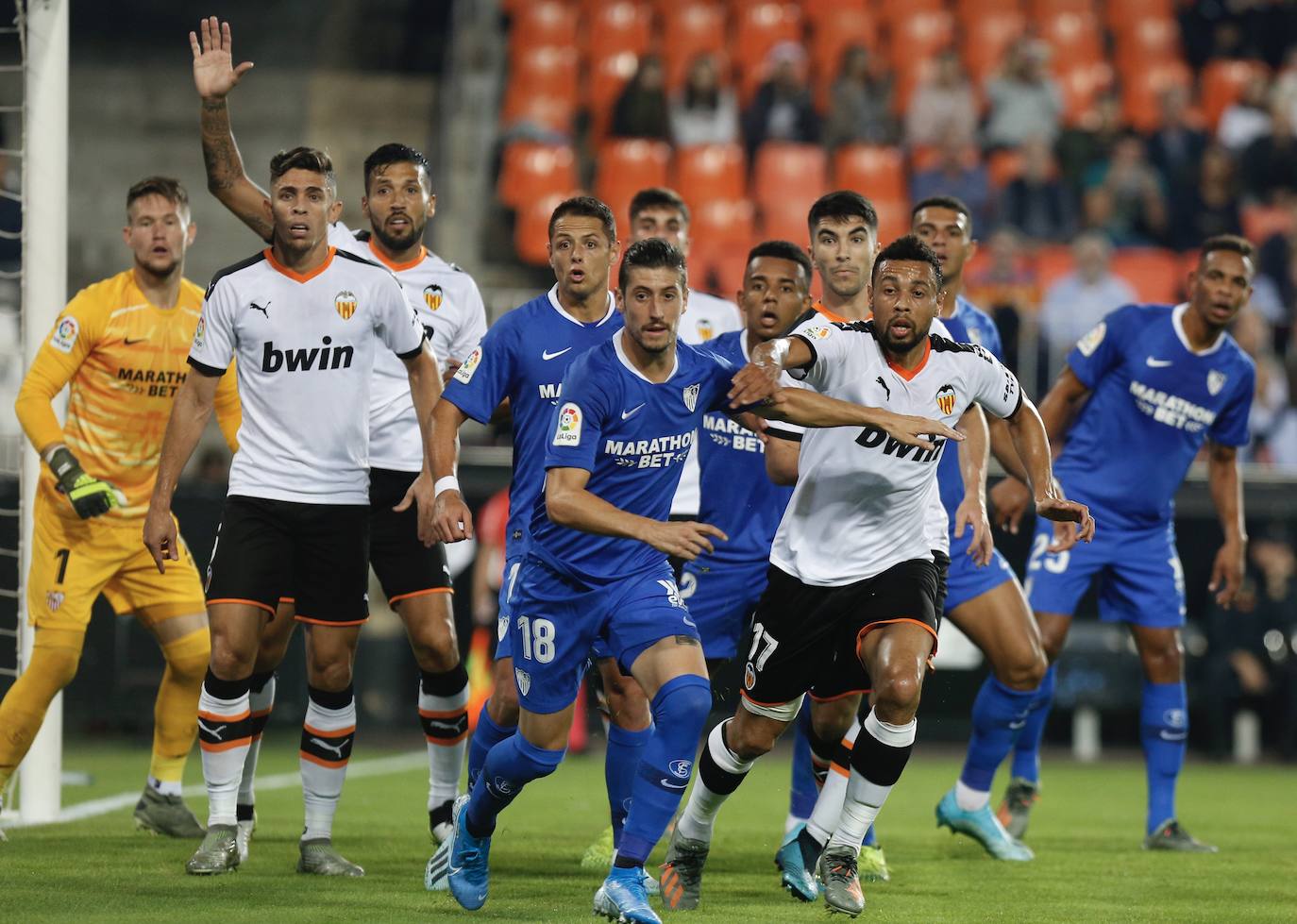 Fotos: Todas las imágenes del Valencia CF- Sevilla