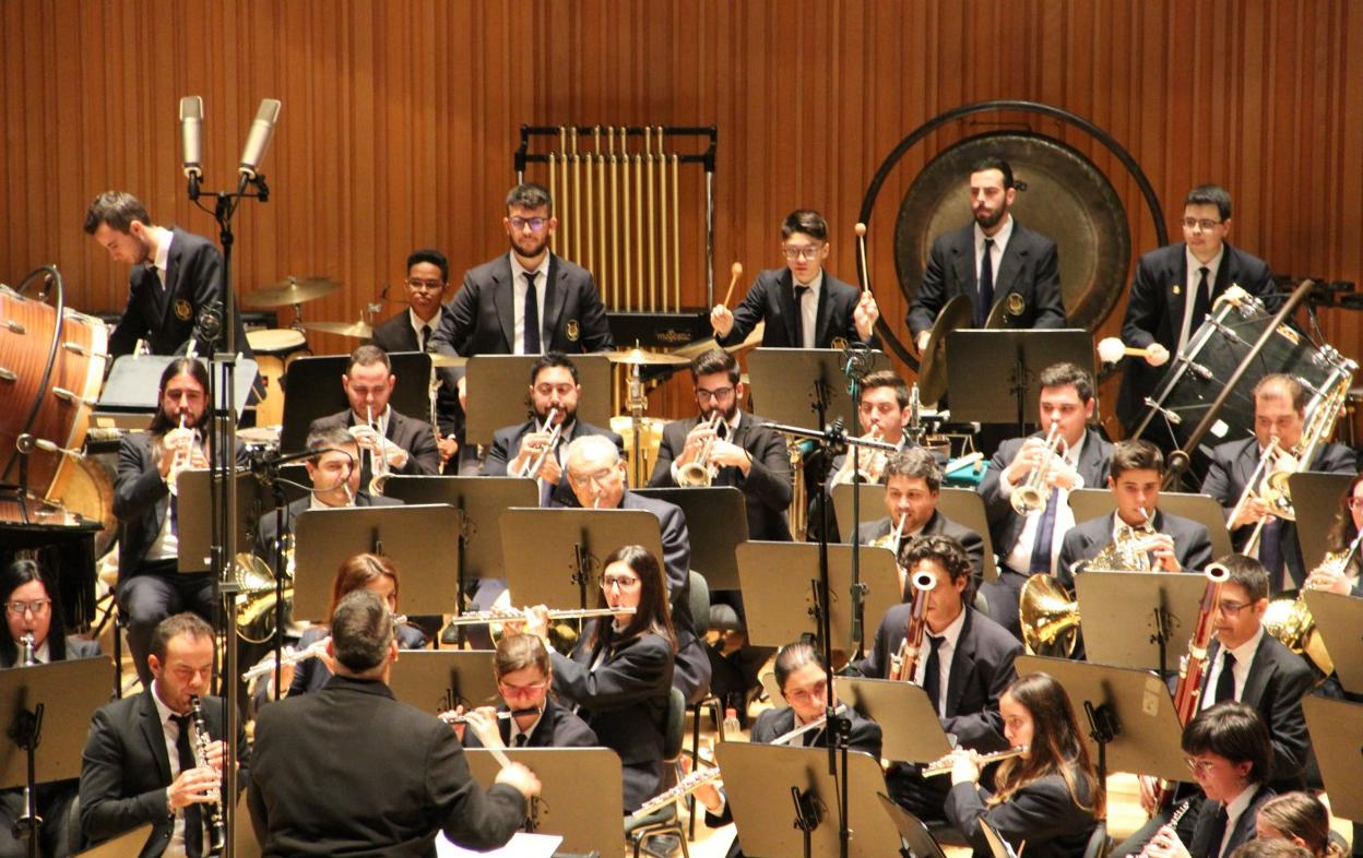 El Centre Artístic Cultural Verge de la Pau d'Agost resultó ganador el pasado año. 