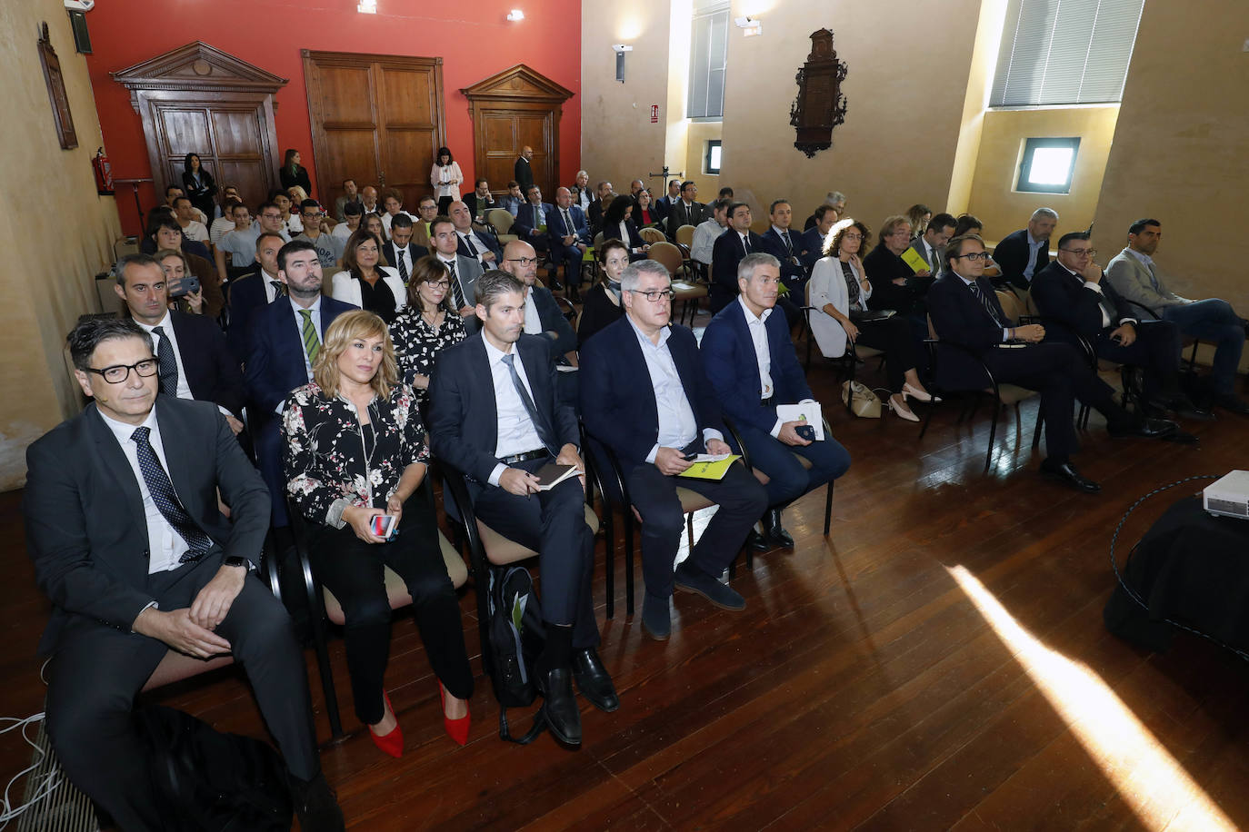 LAS PROVINCIAS y Bankia organizan una jornada para debatir las tendencias innovadoras y de futuro para el sector 