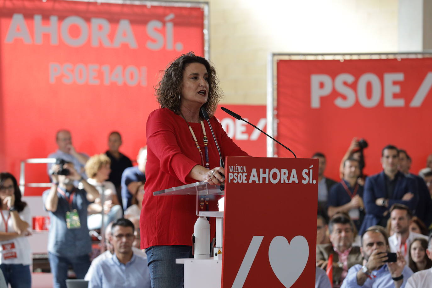 Pedro Sánchez interviene en un acto en Mislata