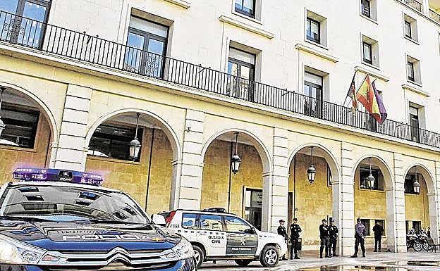 Prisión para un violador reincidente que raptó a una mujer en Benidorm 