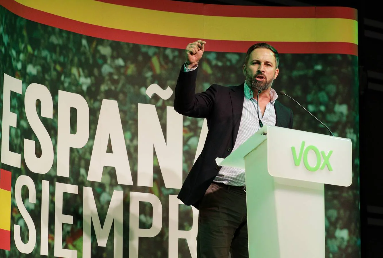 Mitin de VOX, con Santiago Abascal en Feria Valencia.