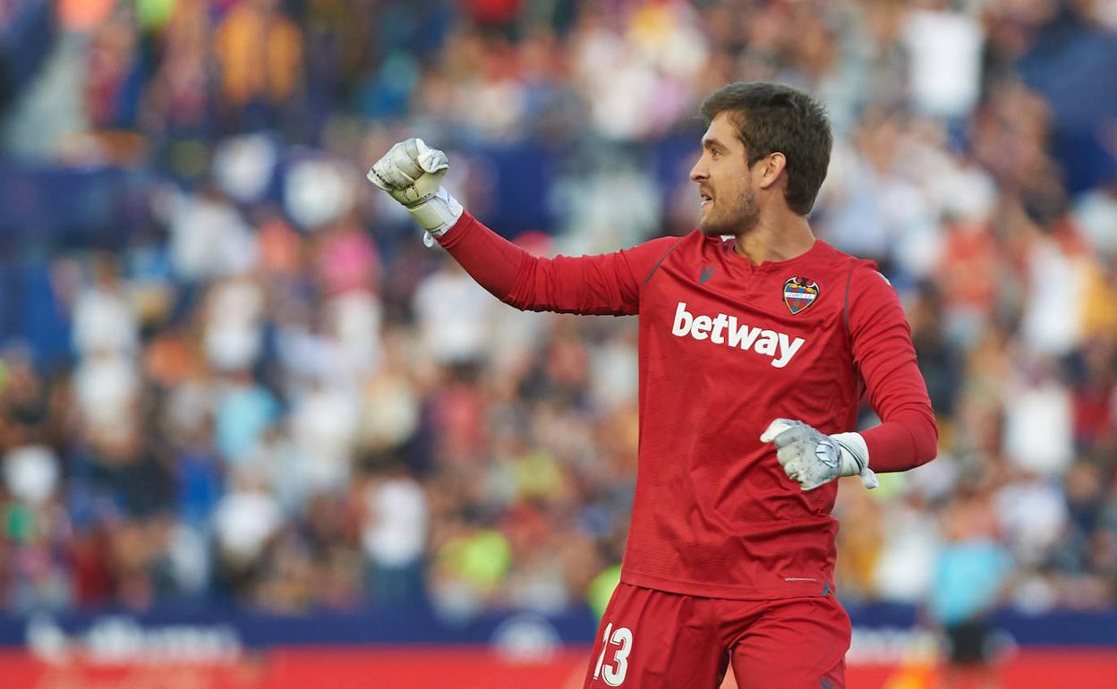 Aitor Fernández, durante el partido contra el Barcelona.