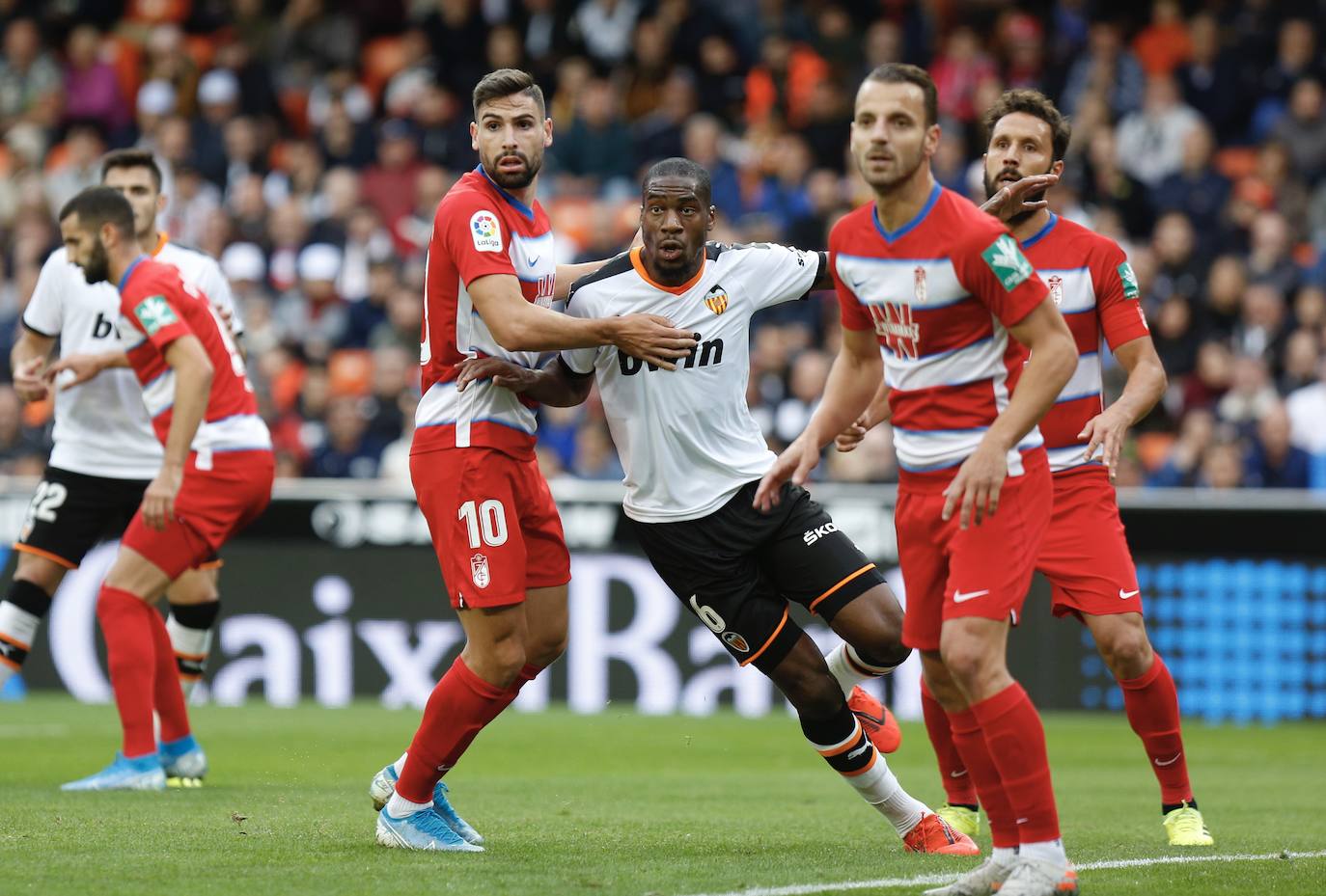 Partido disputado en Mestalla que acabó con victoria valencianista tras los tantos de Wass y Ferran.