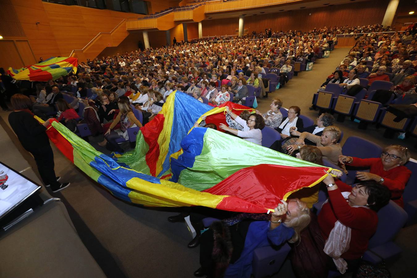 Asistentes y conferenciantes en la 5ª. edición de la jornada Dirigiendo Hogares en Valencia