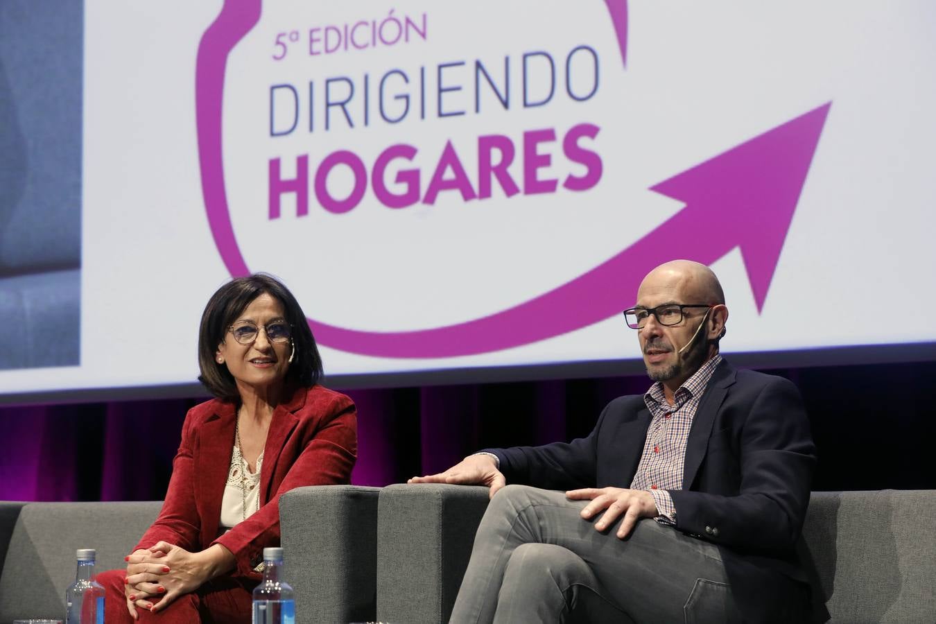 Asistentes y conferenciantes en la 5ª. edición de la jornada Dirigiendo Hogares en Valencia