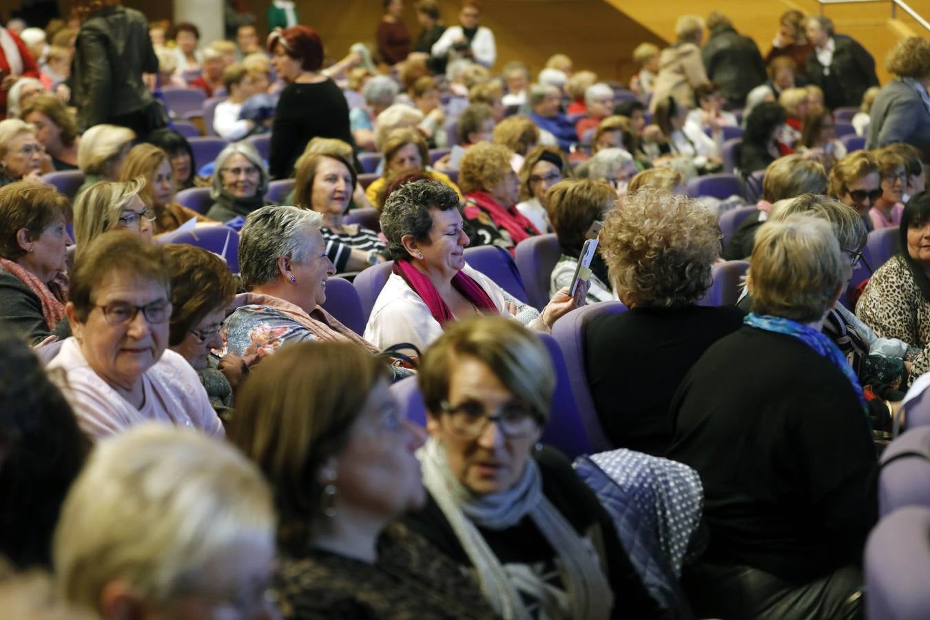 Asistentes y conferenciantes en la 5ª. edición de la jornada Dirigiendo Hogares en Valencia