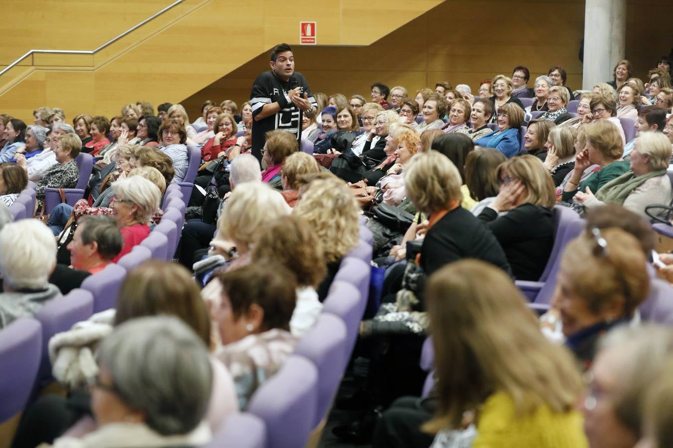 Asistentes y conferenciantes en la 5ª. edición de la jornada Dirigiendo Hogares en Valencia