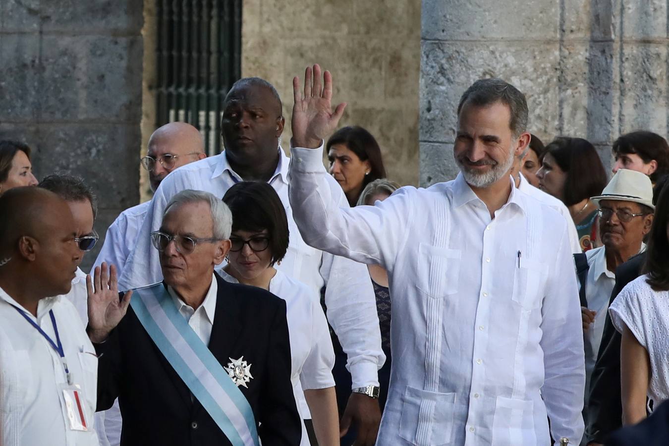 Felipe VI y doña Letizia se pasean por la Habana vieja durante el viaje oficial