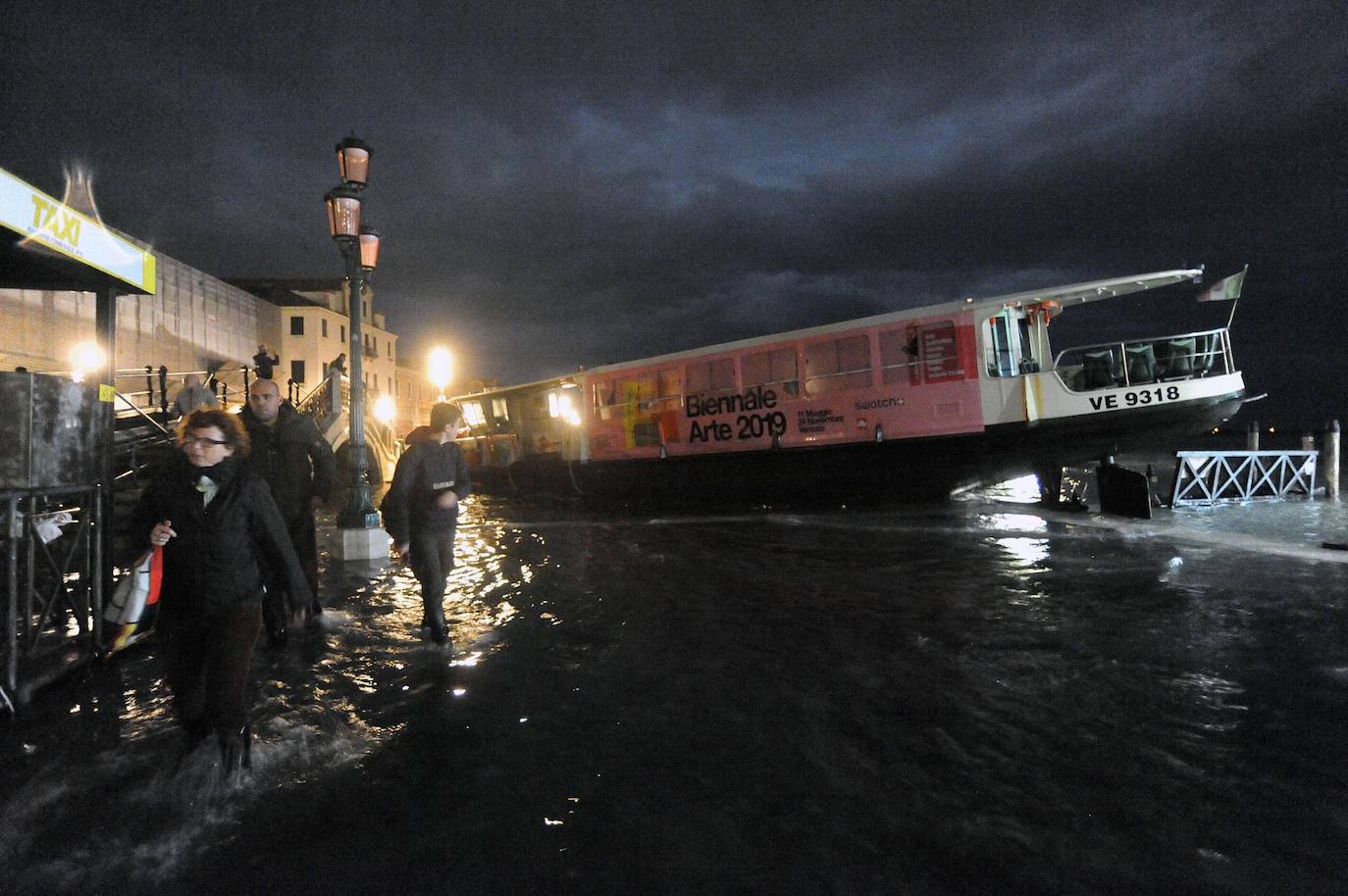 Venecia, destrozada por la peor 'acqua alta' del último medio siglo