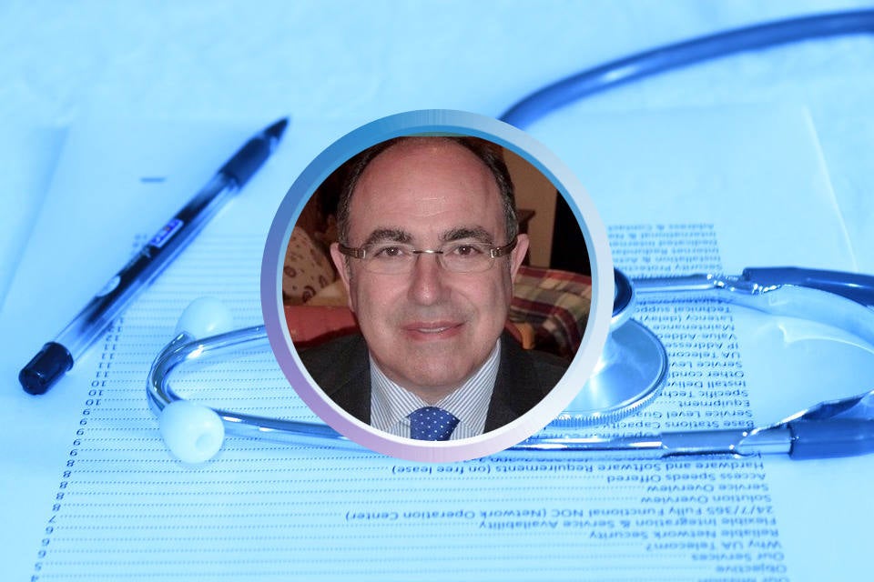 Dr. José Manuel de León Carrillo | Cirugía General – Cirugía de cáncer de mama (Sevilla)