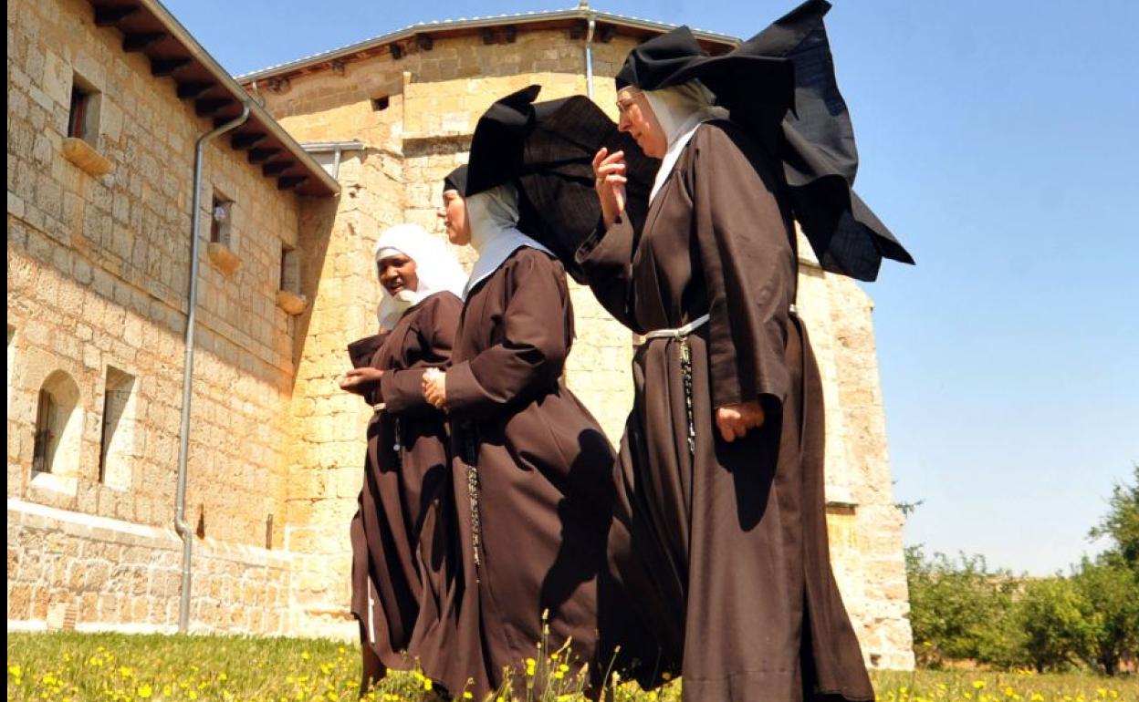 Imagen de archivo de monjas en un convento de Burgos.