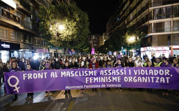 La marcha violeta toma Valencia