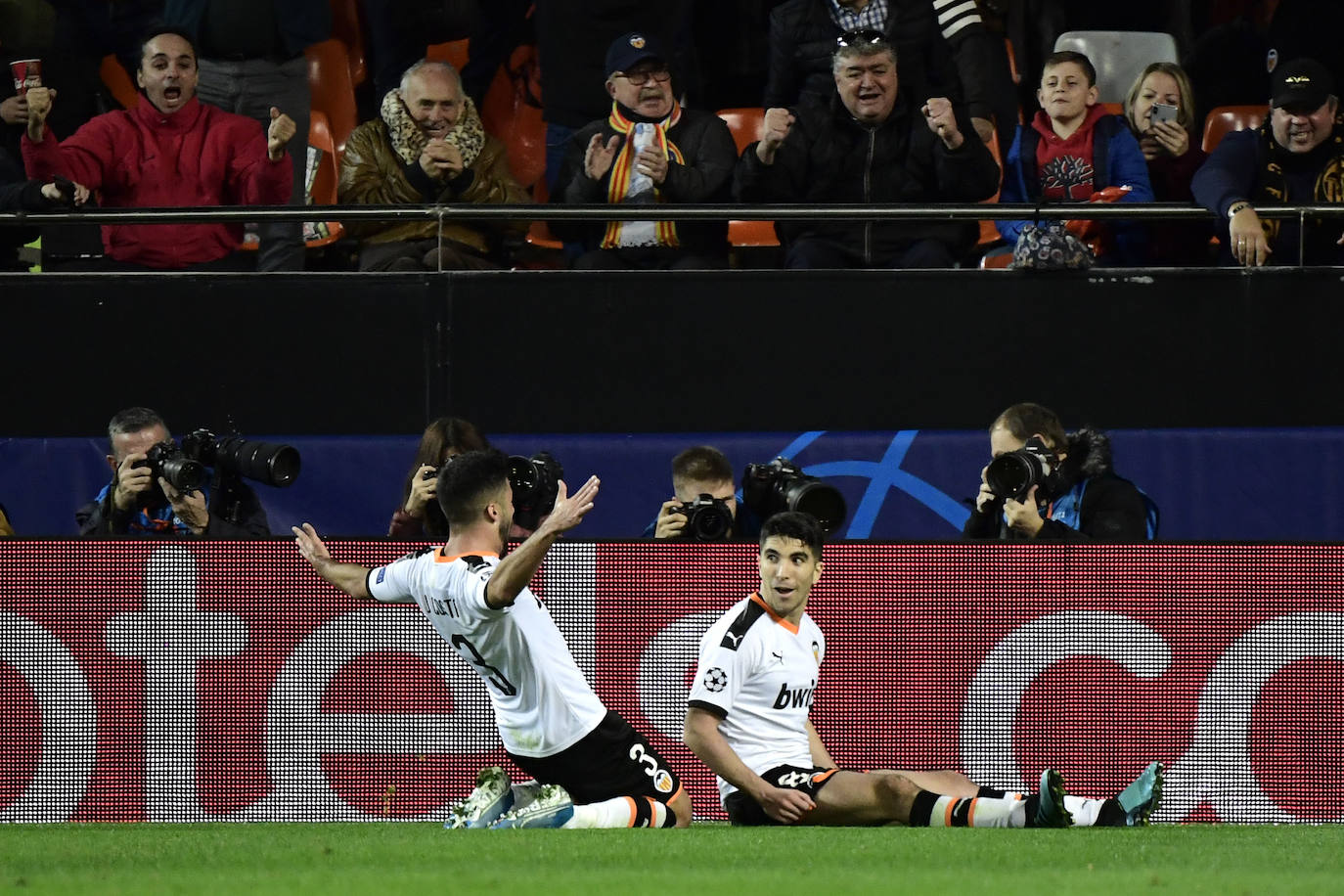 Fotos: El Valencia-Chelsea, en imágenes