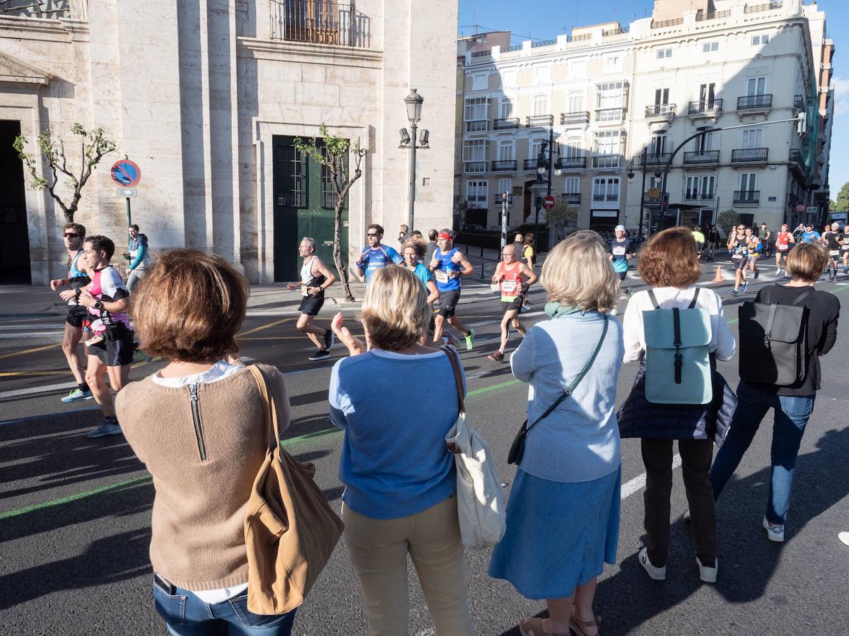 Fotos: Fotos del ambiente el Maratón de Valencia: la ciudad llenó las calles