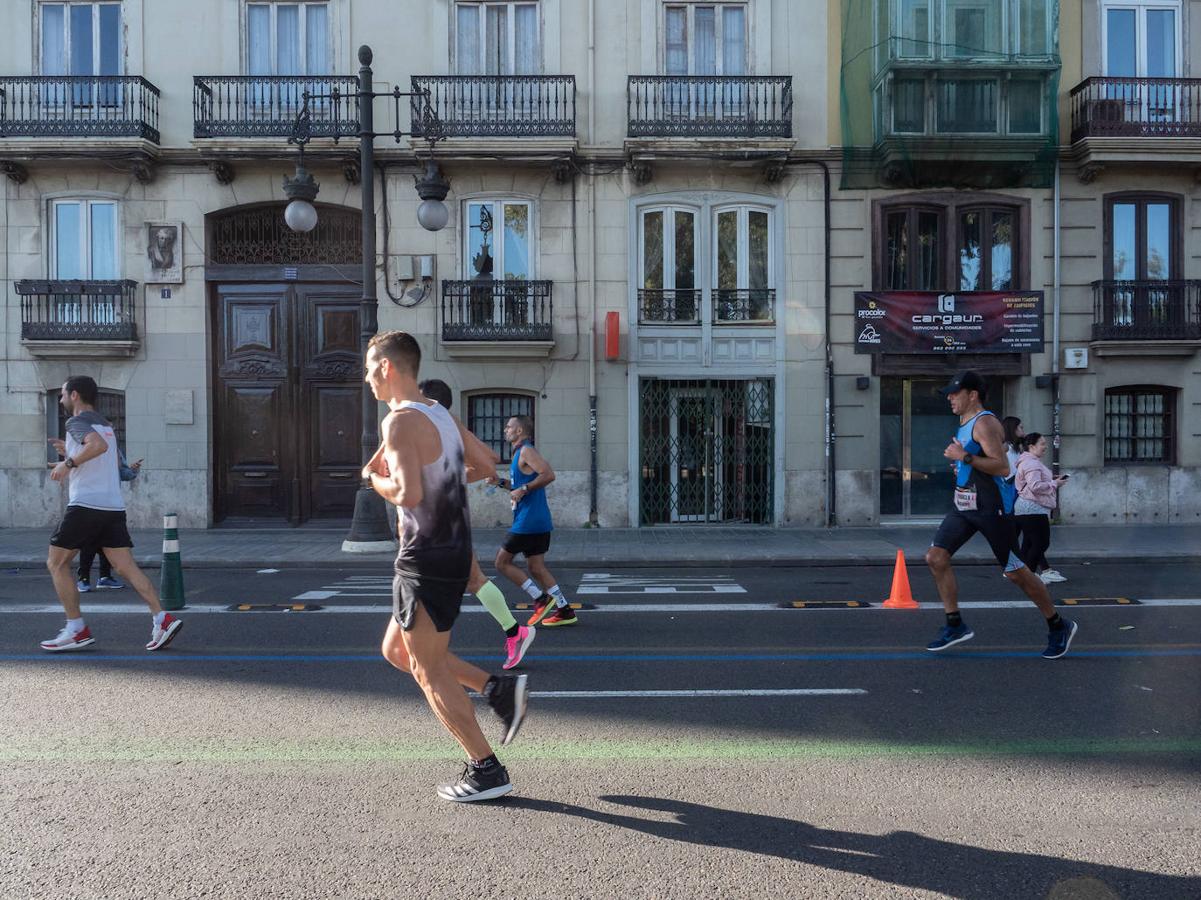 Fotos: Fotos del ambiente el Maratón de Valencia: la ciudad llenó las calles