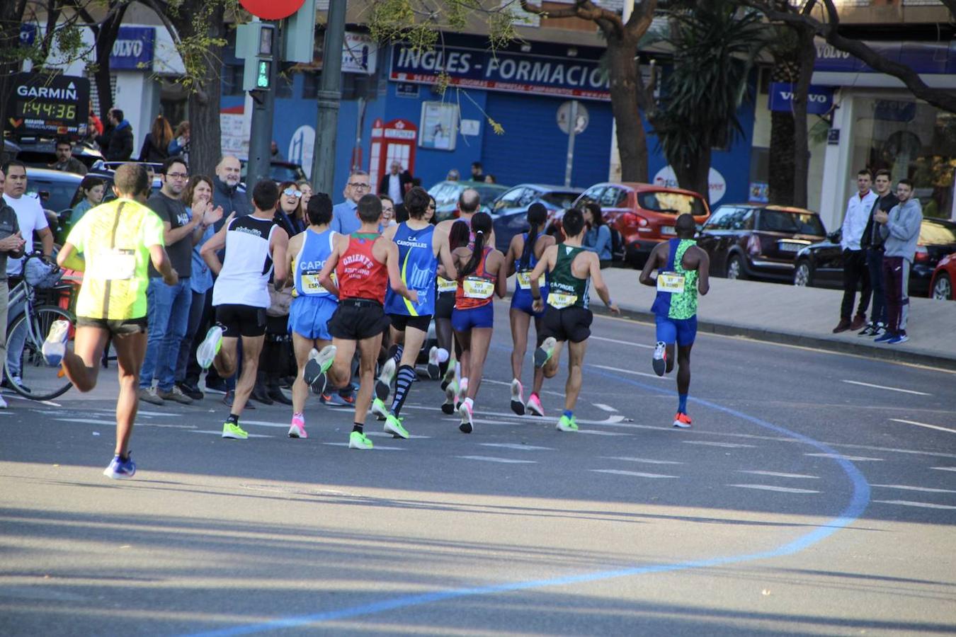 Fotos: Búscate en el paso por el muro del Maratón