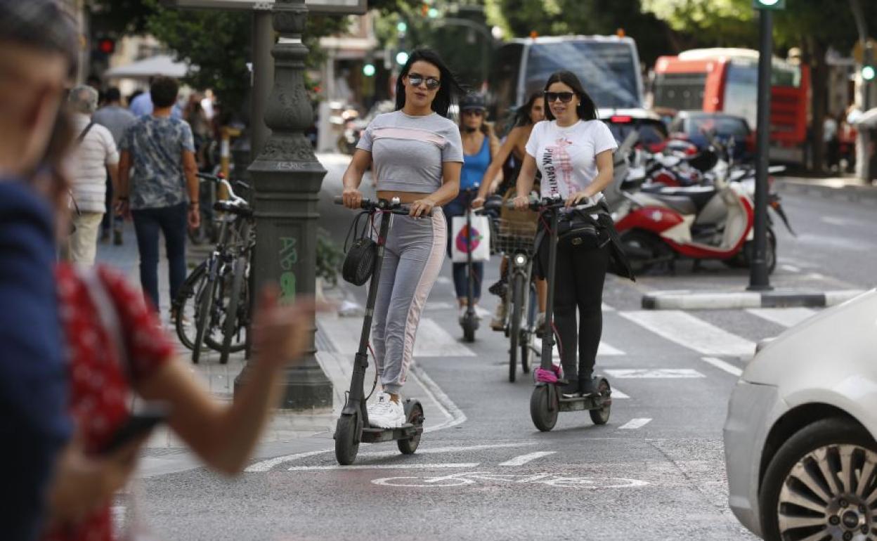 Patinetes eléctricos en Valencia.