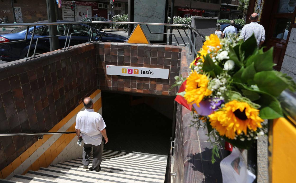 Antigua estación de metro de Jesús, donde ocurrió el accidente de metro en la curva del túnel. 